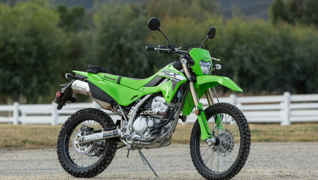 What is the fuel economy of the Kawasaki KLX? What is the fuel economy of the Kawasaki KLX?